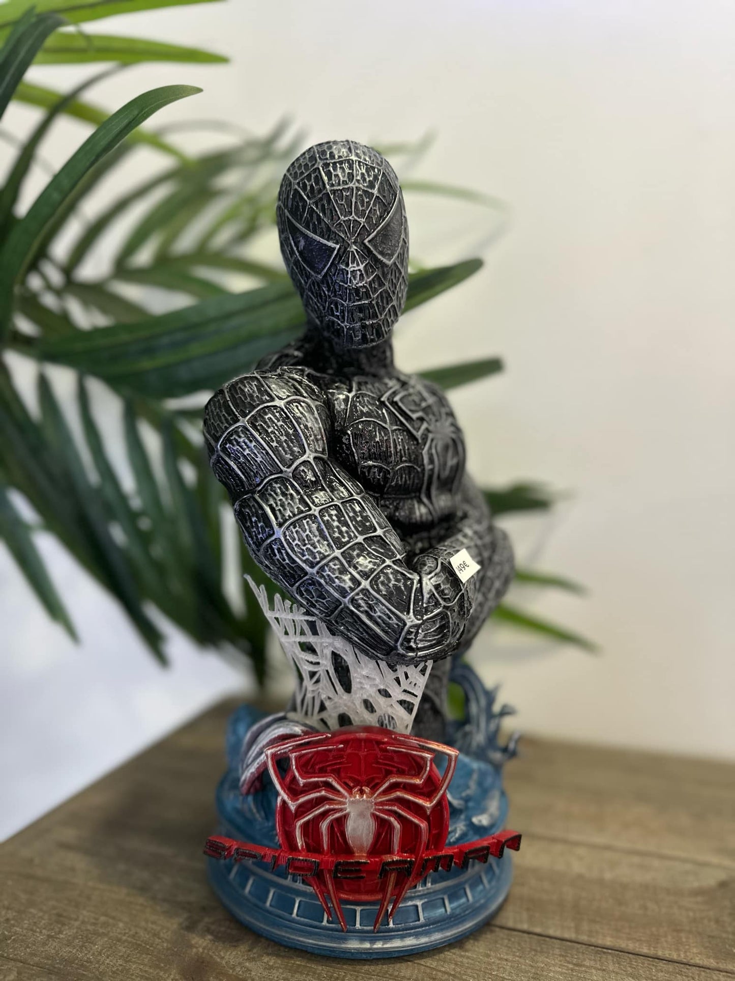 FIGURINE L'HOMME ARAIGNEE