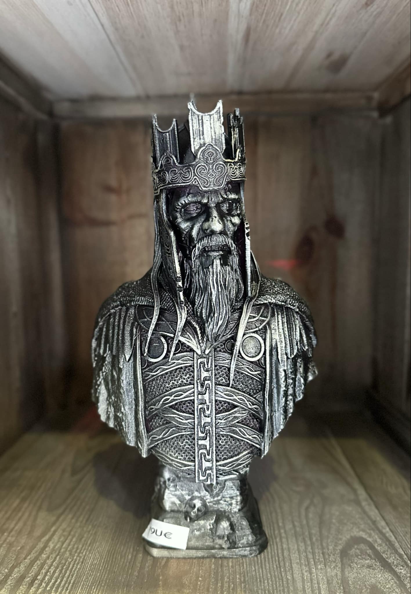 FIGURINE ROI